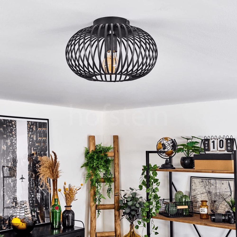 Plafonnier design en bois fixé au plafond d'une chambre - Lampes Design