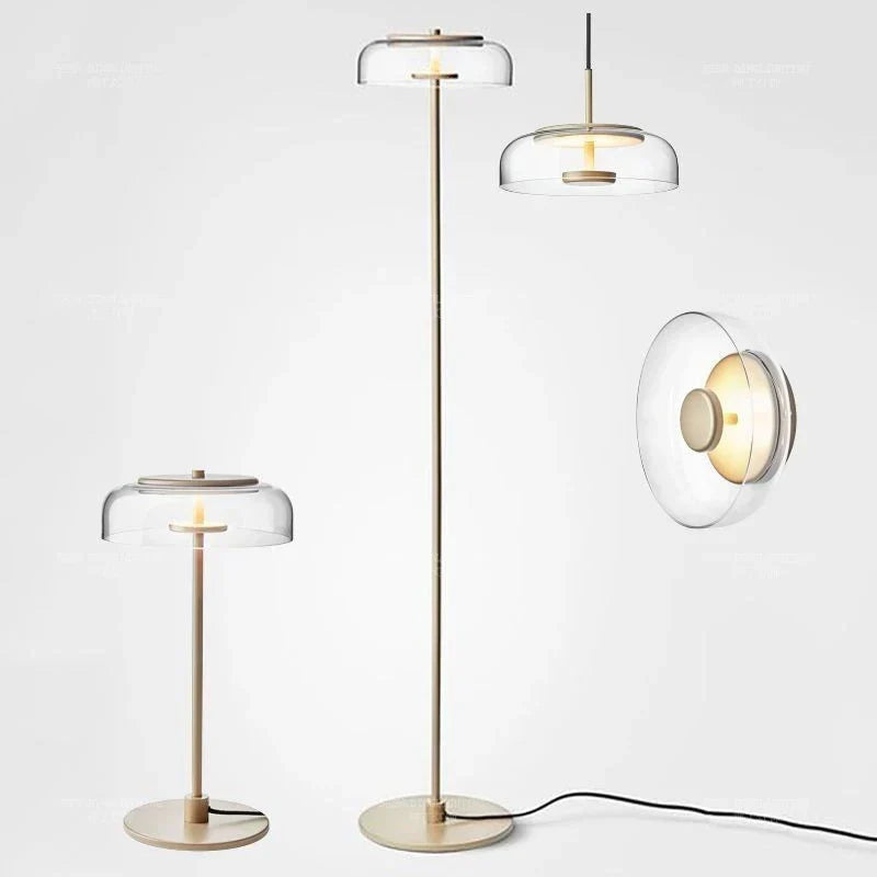 Lampe suspendue et lampadaire modernes en verre rond transparent avec finition chrome poli, éclairage LED idéal pour les intérieurs contemporains.