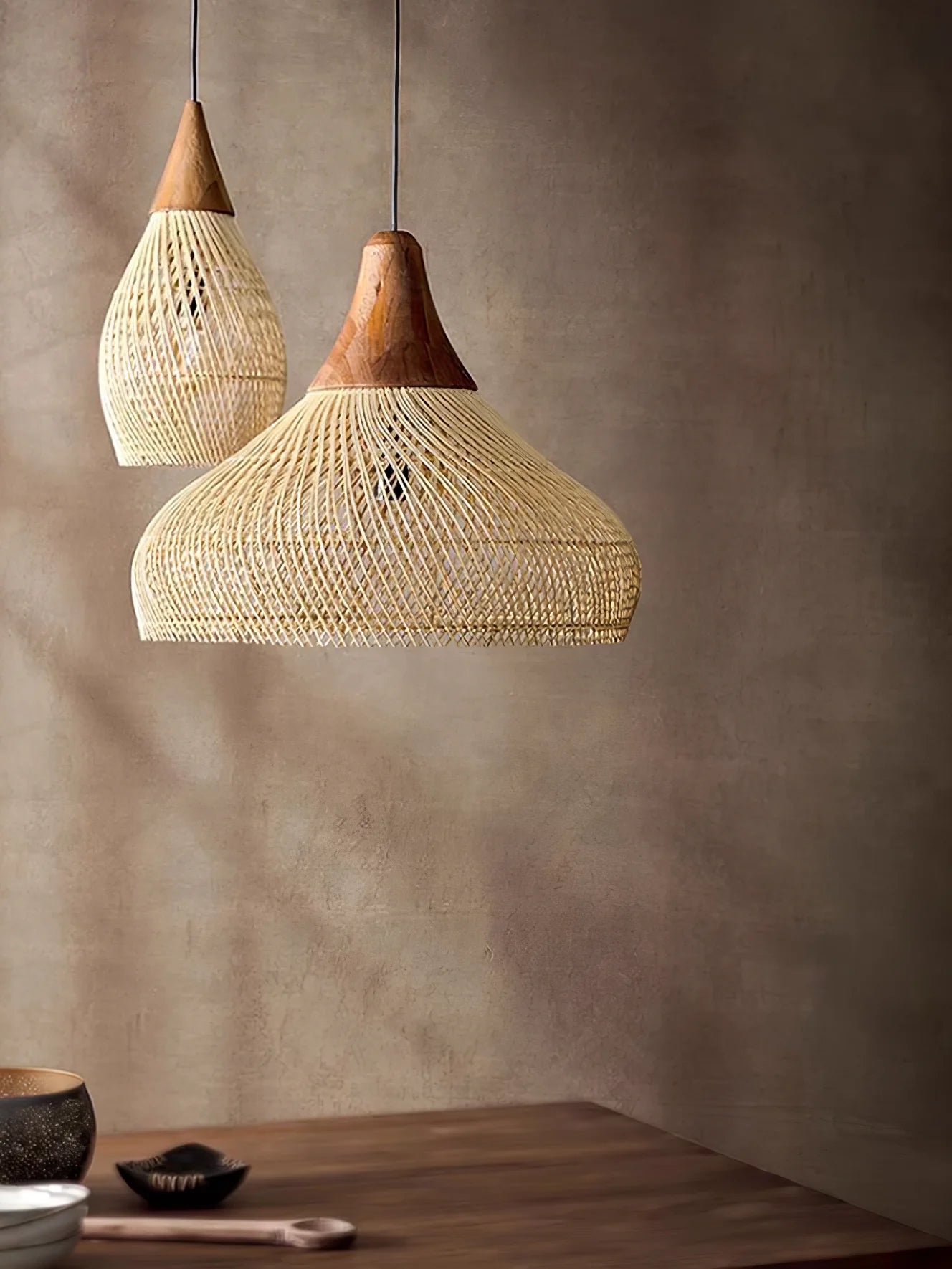 Suspension en Rotin Tressé — Lustre Style Asie du Sud-Est | OSIER™