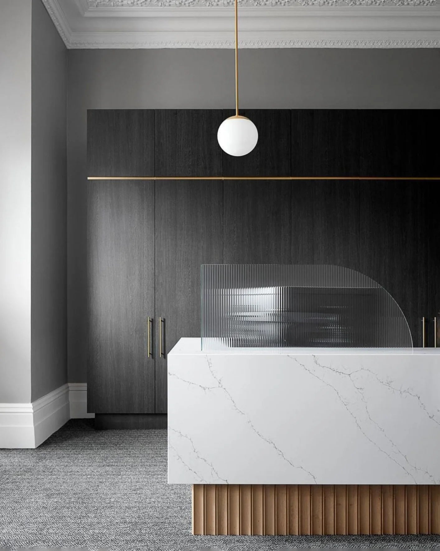 Suspension Boule en Verre Blanc — Lustre Minimaliste Style Moderne | BILLE™