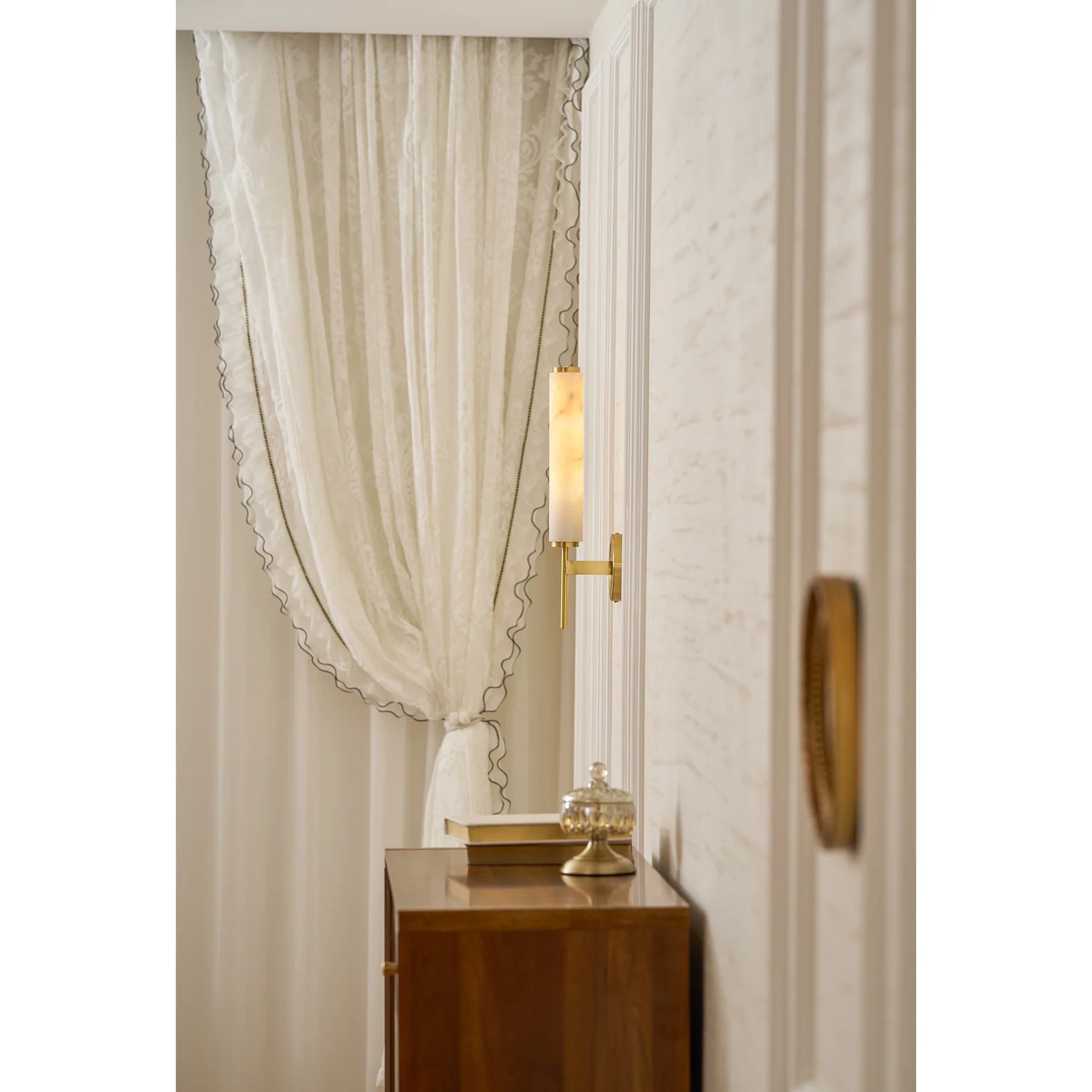 Applique Murale en Marbre Sculpté & Cuivre — Lampe Décorative Style Moderne | MARBRURE™