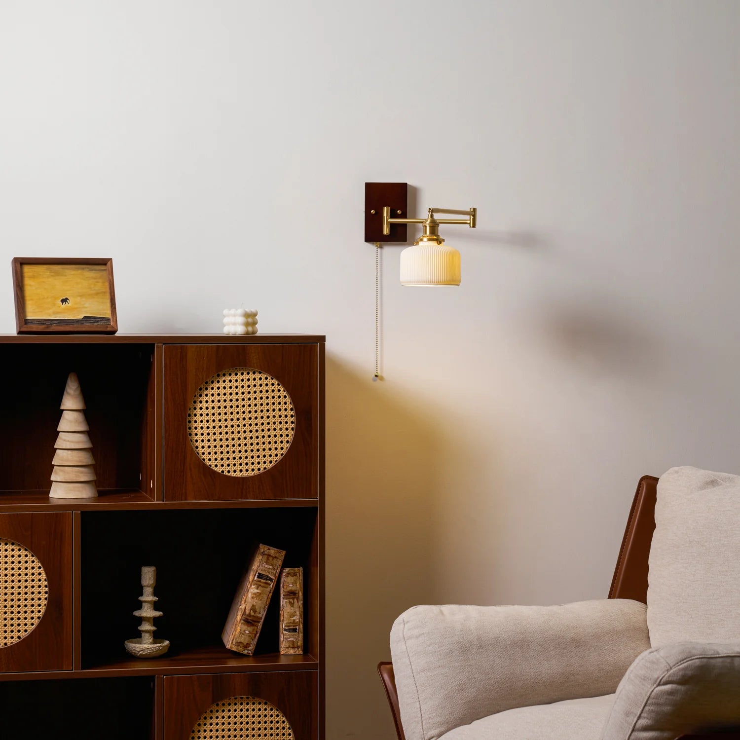 Applique Murale à Bras Articulé Noyer & Cuivre — Lampe Chevet Style Moderne | LIANE™