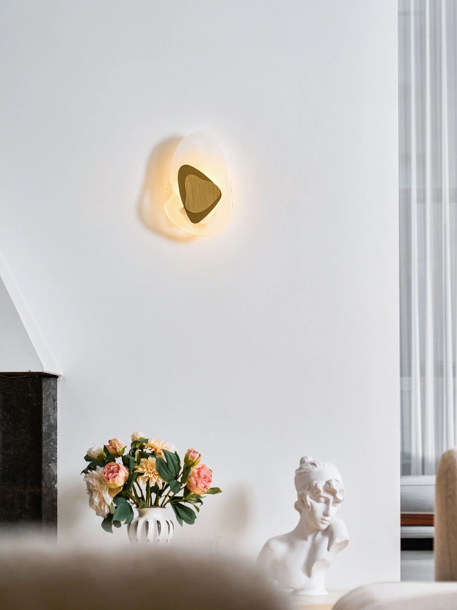 Applique Murale Arc en Métal — Lampe Chevet Style Postmoderne Nordique | CROISSANT™