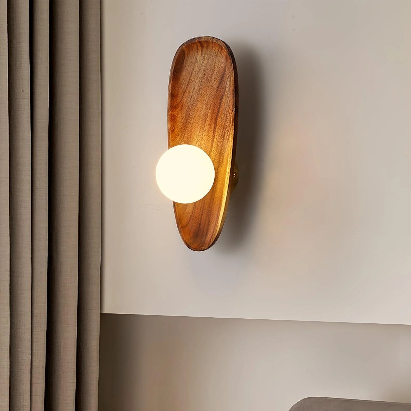 Applique Murale en Bois Naturel & Verre Teinté — Lampe Chevet Style Vintage | ÉCORCE™