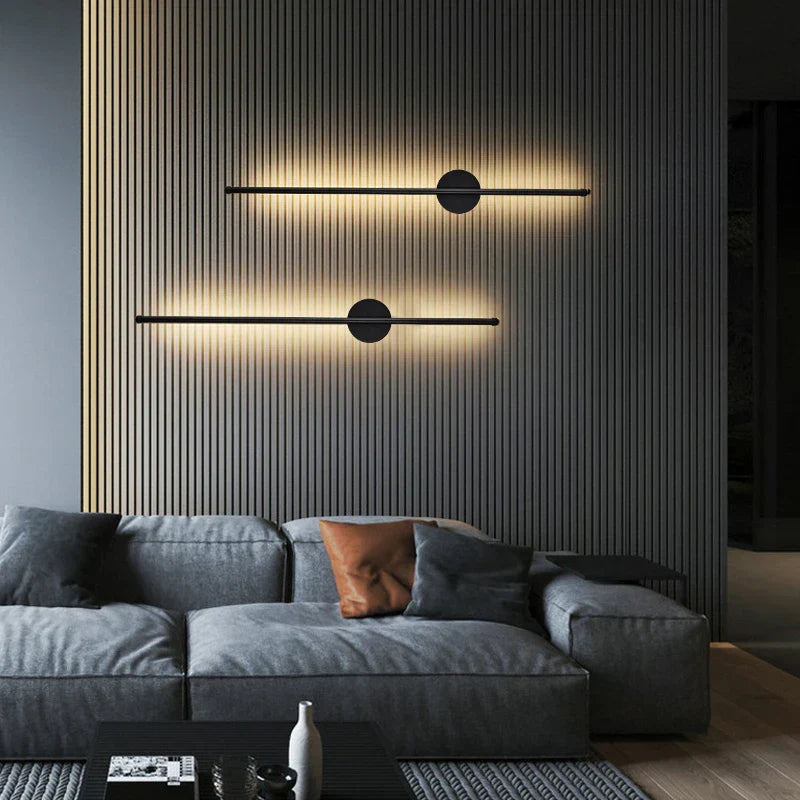 Applique murale LED noire avec barre lumineuse et cercle central, design minimaliste moderne pour salons, chambres et espaces professionnels.