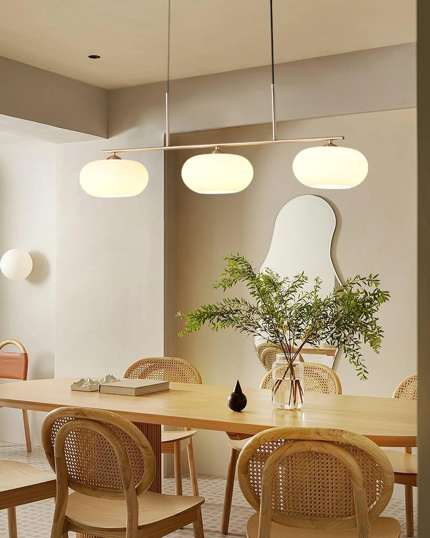 Suspension Globes en Verre Dépoli — Lustre 3 Bras Style Nordique | KAKI™