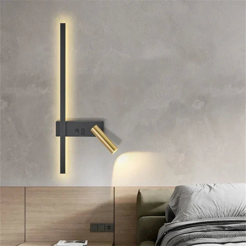 Applique Murale Chambre – Lumière Verticale et Liseuse Intégrée - Lampes Design