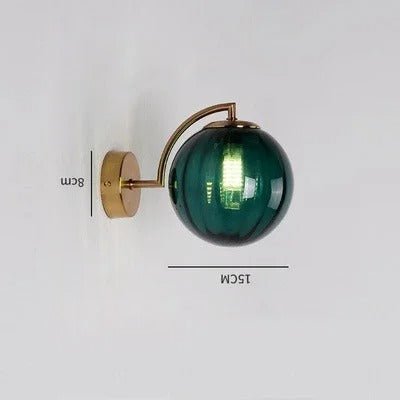 Applique Murale Globe en Verre Teinté et Laiton — Orientable | VOLUTE™ - Lampes Design
