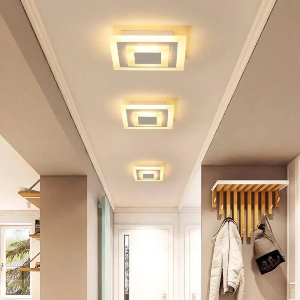 Plafonnier LED Compact Design Carré - Éclairage Blanc Chaud | LAMIA - Lampes Design