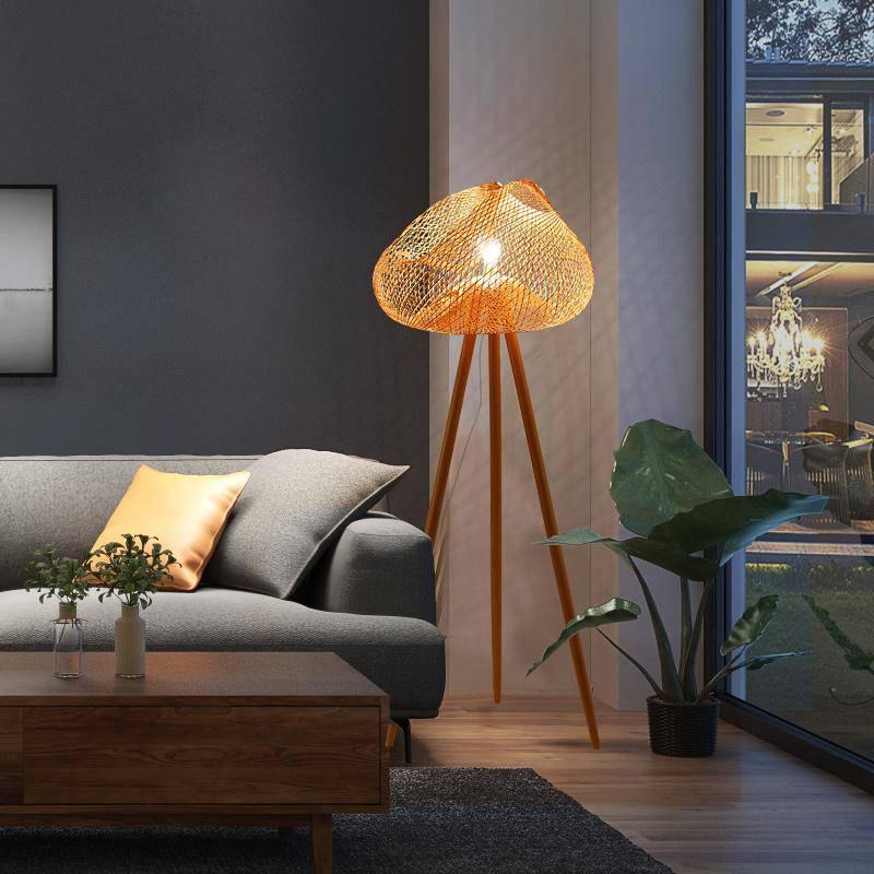 Lampadaire trépied rotin naturel balinais | ROTINA