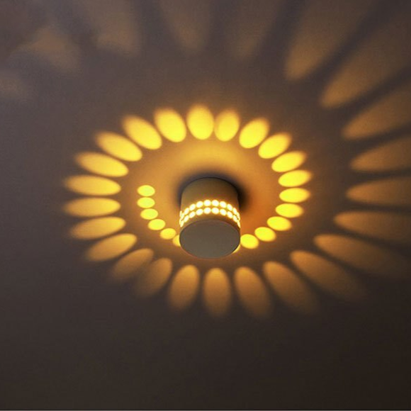 plafonnier LED orientable Glow Path en métal nickel avec lumière RGB ou blanche