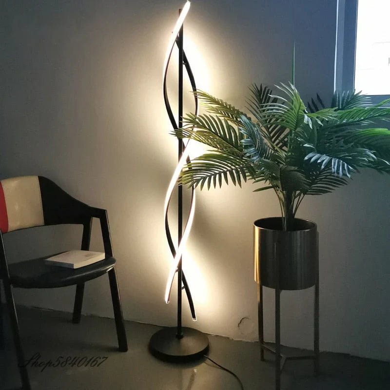 Lampadaire design sur pied éclairant un salon moderne - Lampes Design
