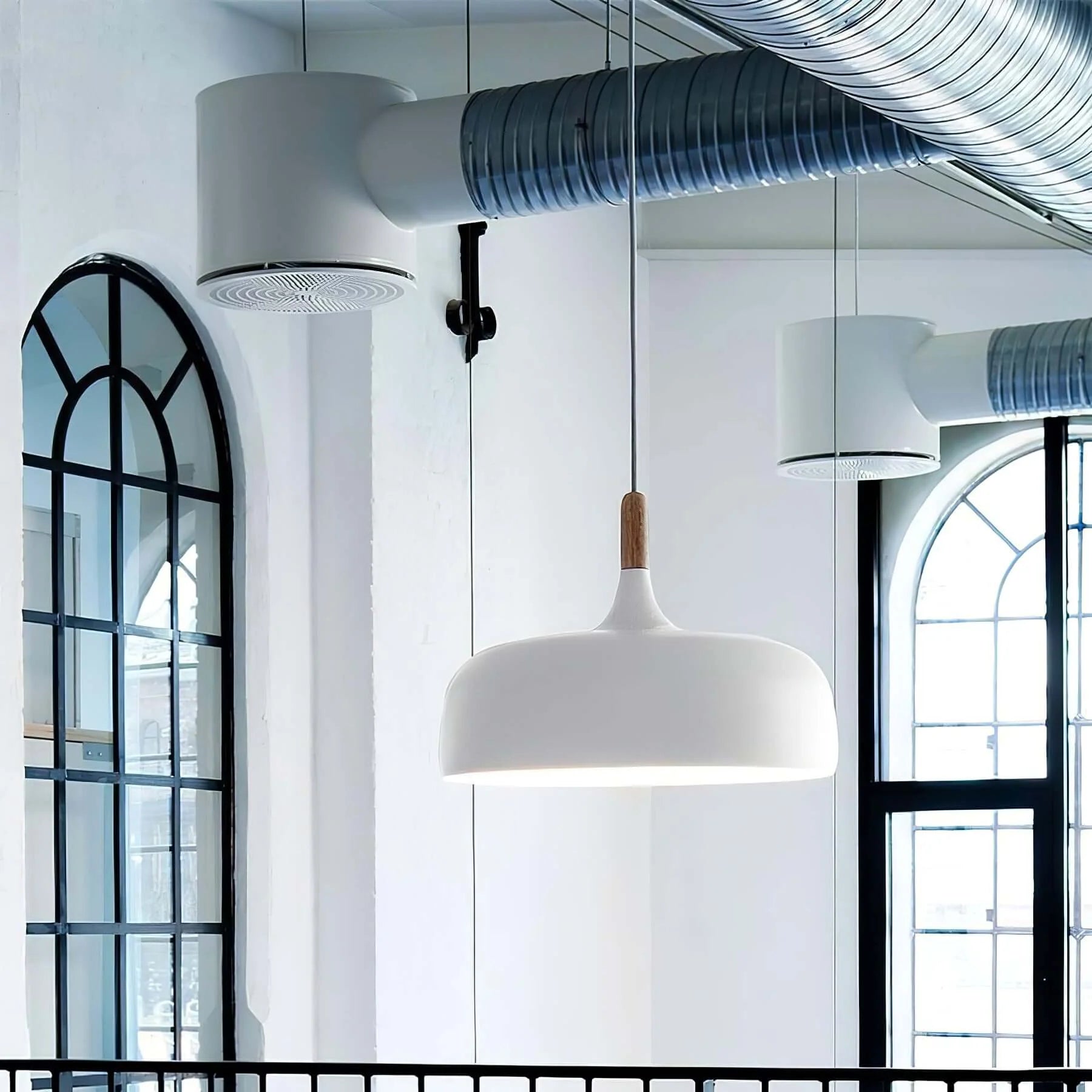 Suspension Disque en Fer & Bois — Lustre Style Nordique Contemporain | PALET™