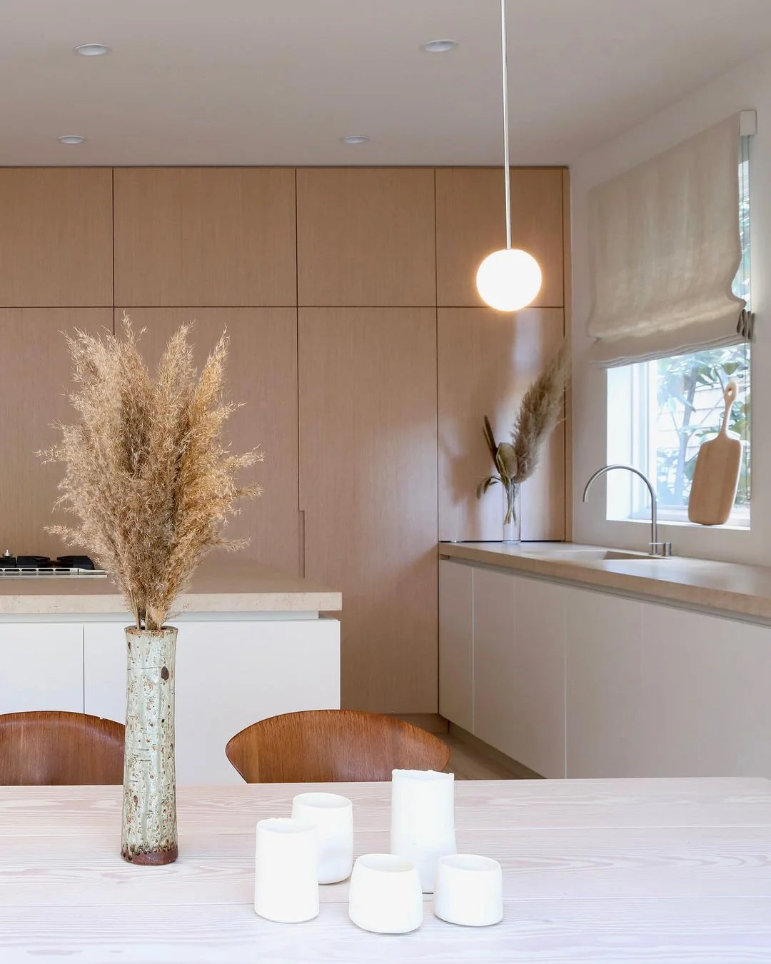 Suspension Boule en Verre Blanc — Lustre Minimaliste Style Moderne | BILLE™