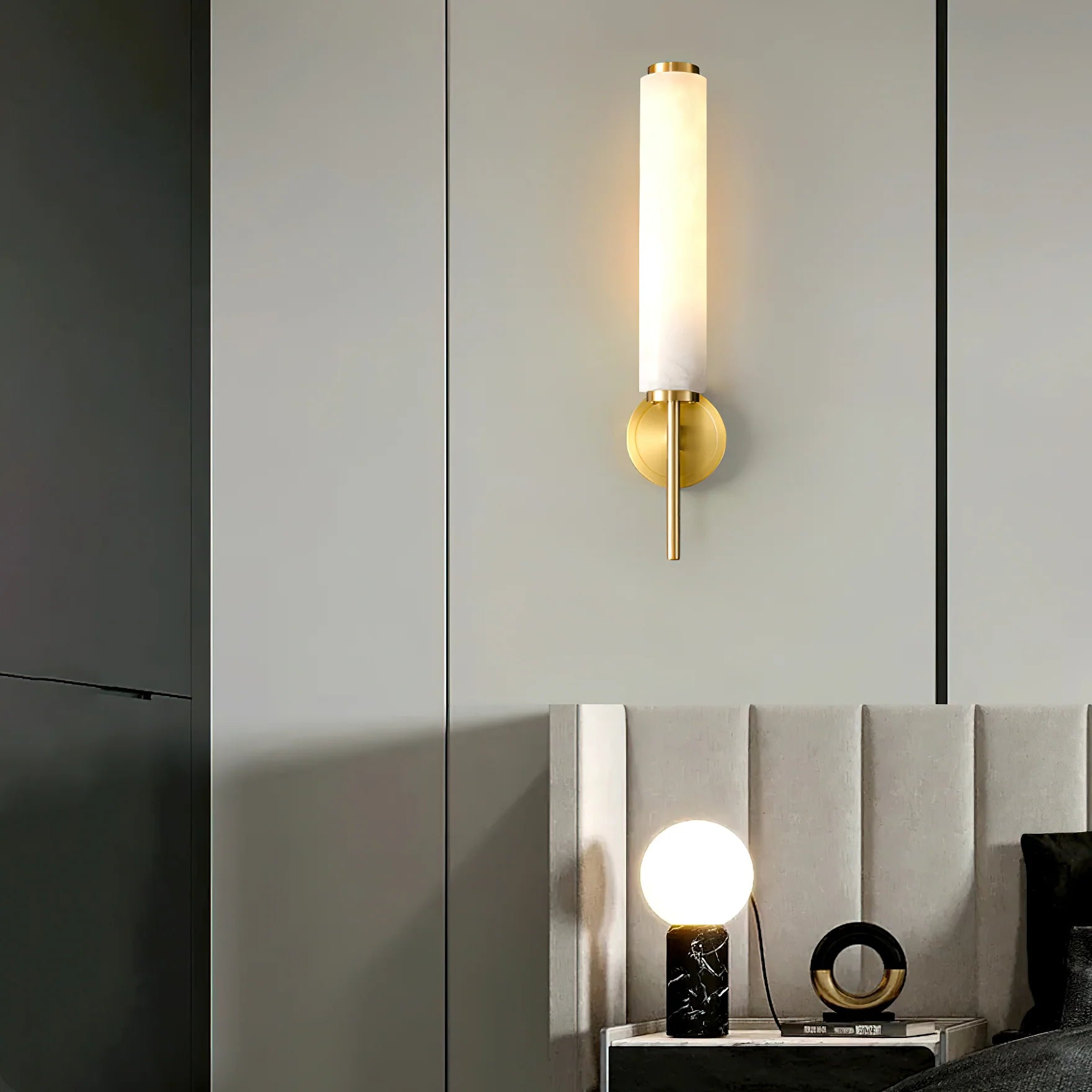 Applique Murale en Marbre Sculpté & Cuivre — Lampe Décorative Style Moderne | MARBRURE™