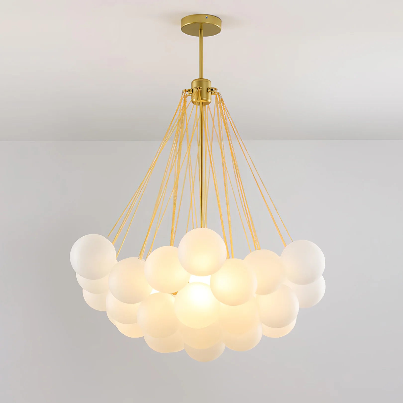 Lustre Boule de Verre Dépoli Multi-Têtes | ESSAIM™