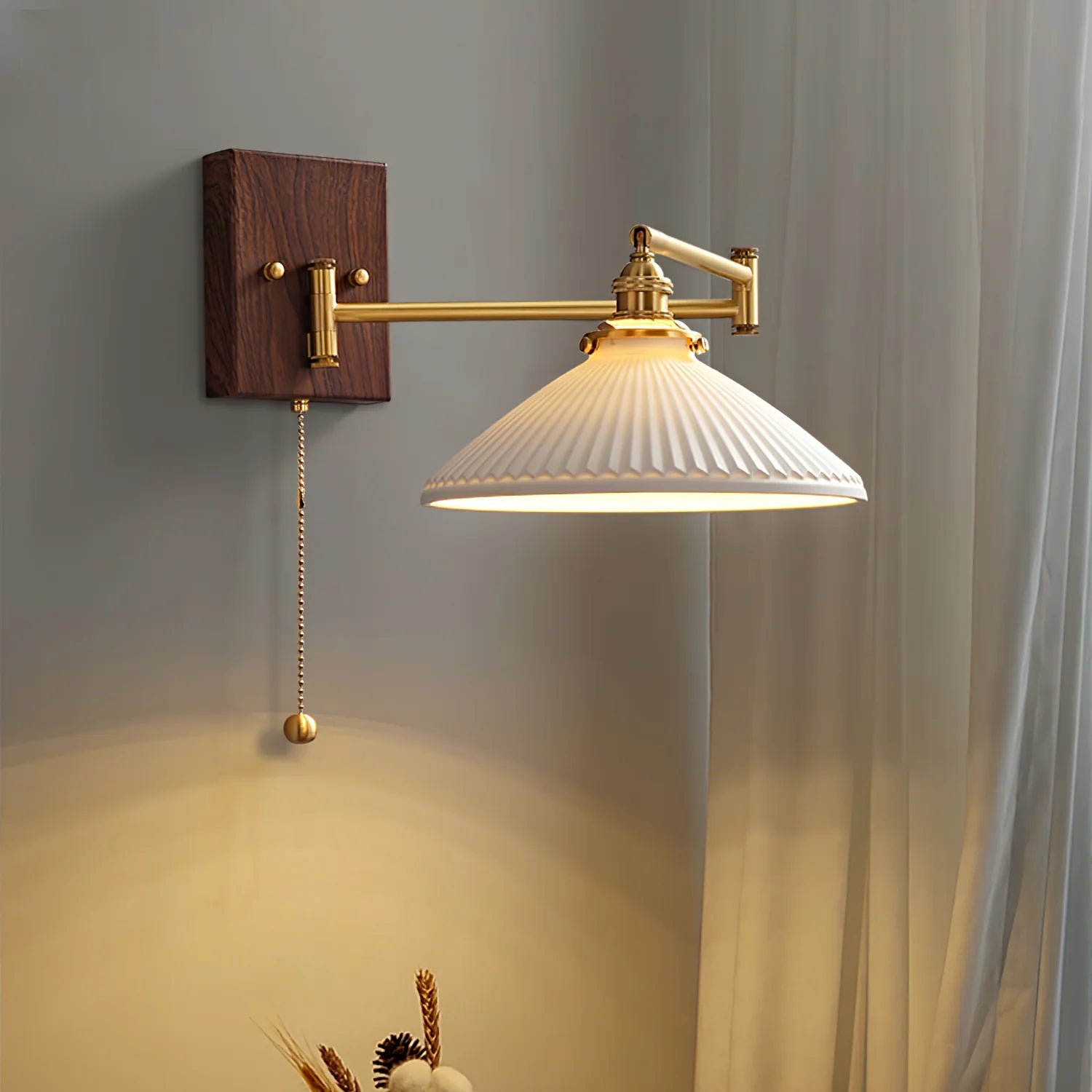 Applique Murale à Bras Articulé Noyer & Cuivre — Lampe Chevet Style Moderne | LIANE™