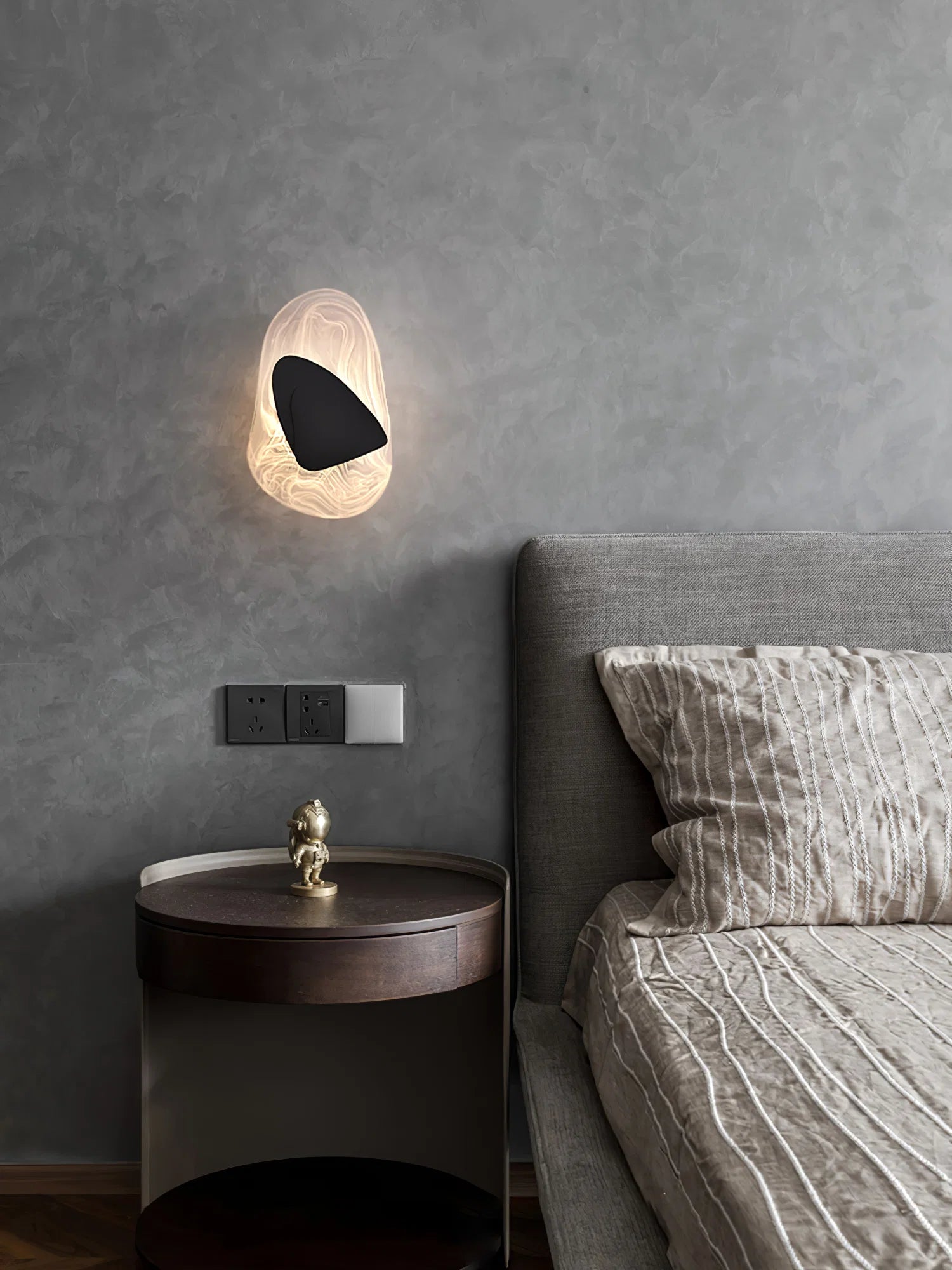 Applique Murale Arc en Métal — Lampe Chevet Style Postmoderne Nordique | CROISSANT™