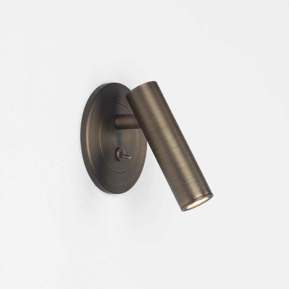 Applique Murale Encastrée LED Orientable — Liseuse Murale Style Moderne Simple | LOUPE™