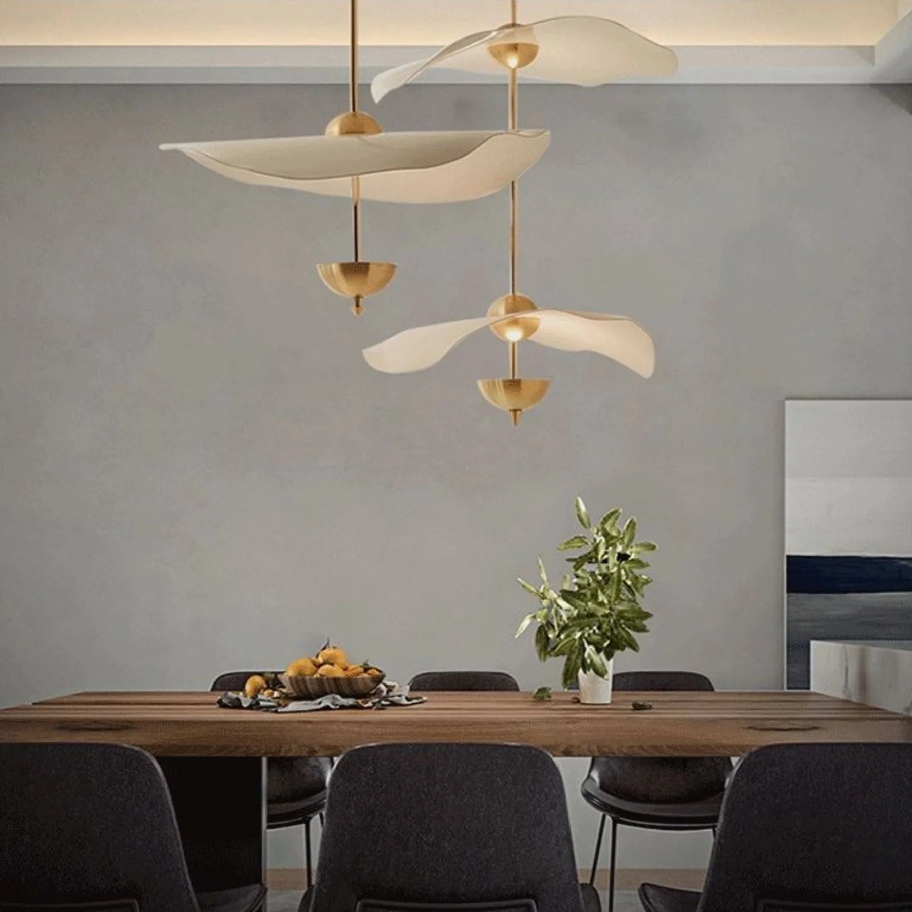 Suspension Feuille de Lotus Dorée — Lustre Art Déco Style Moderne | FEUILLAGE™