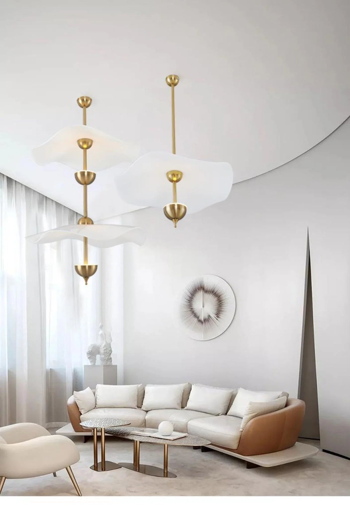 Suspension Feuille de Lotus Dorée — Lustre Art Déco Style Moderne | FEUILLAGE™