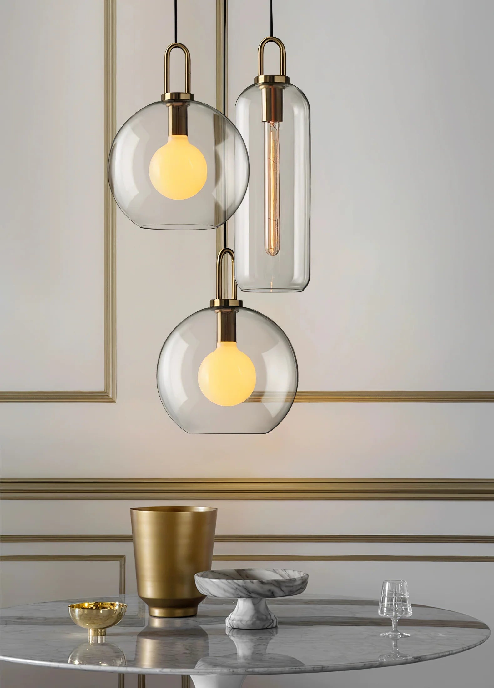 Suspension Boule en Verre Soufflé — Lustre Style Nordique | FLACON™