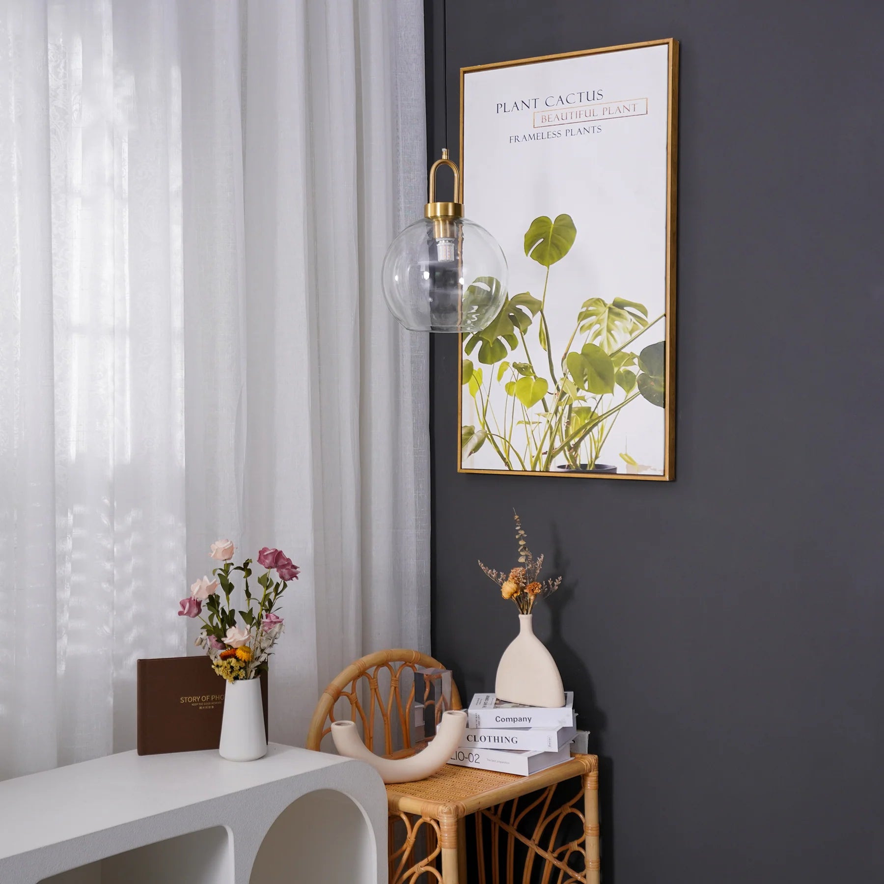 Suspension Boule en Verre Soufflé — Lustre Style Nordique | FLACON™