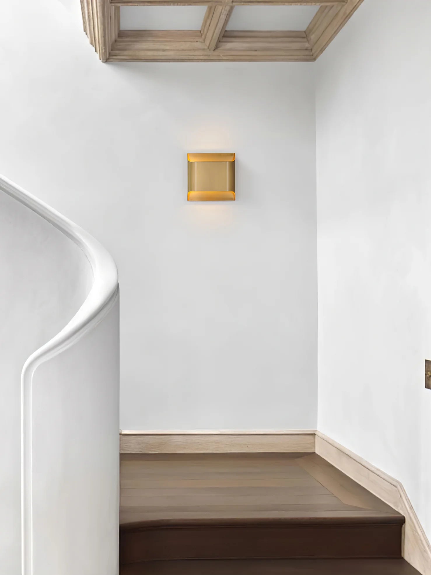 Applique Murale Minimaliste en Laiton — Lampe Murale Style Cottage | TRINGLE™