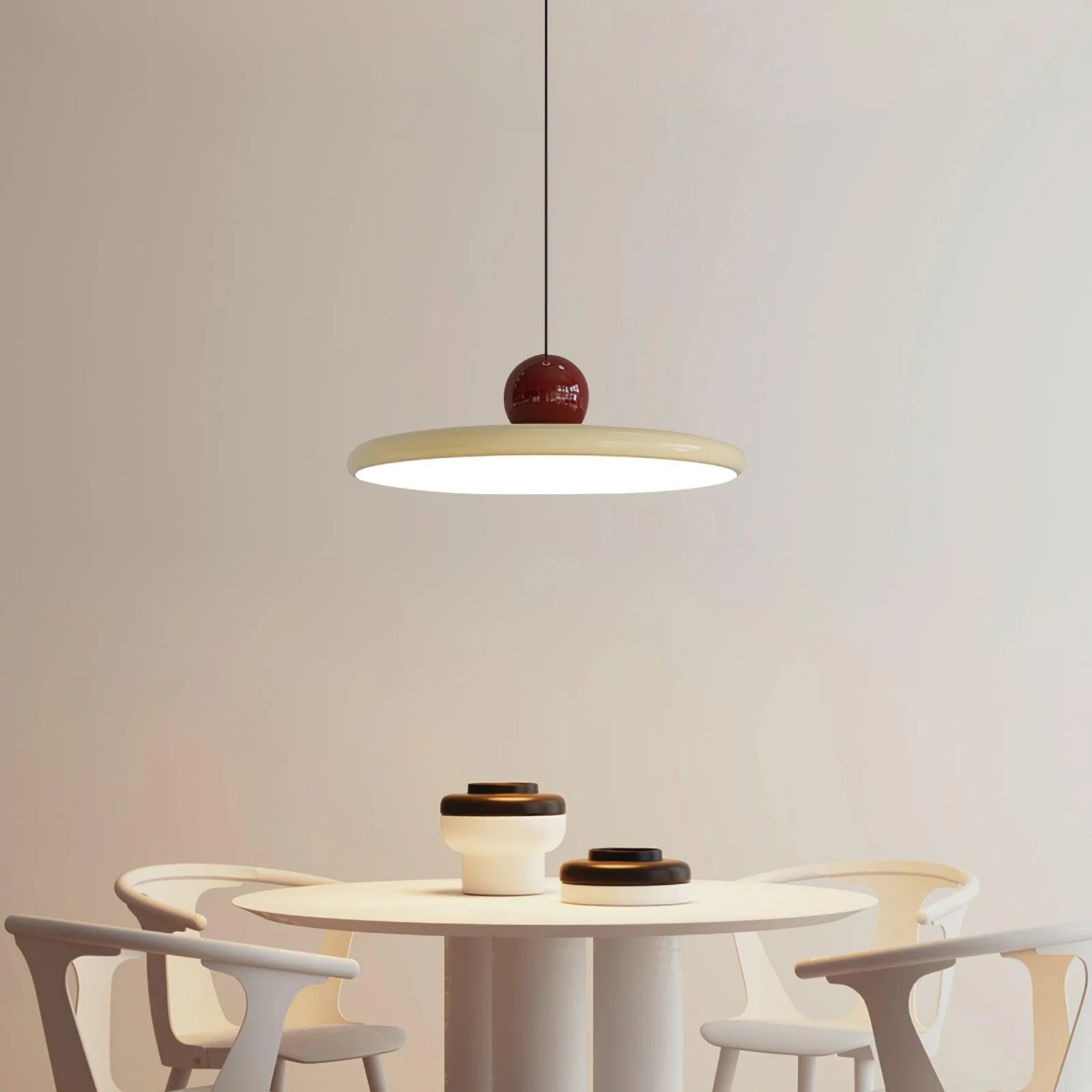 Suspension Disque Perforé Style Macaron — Lustre Nordique Coloré | MERINGUE™