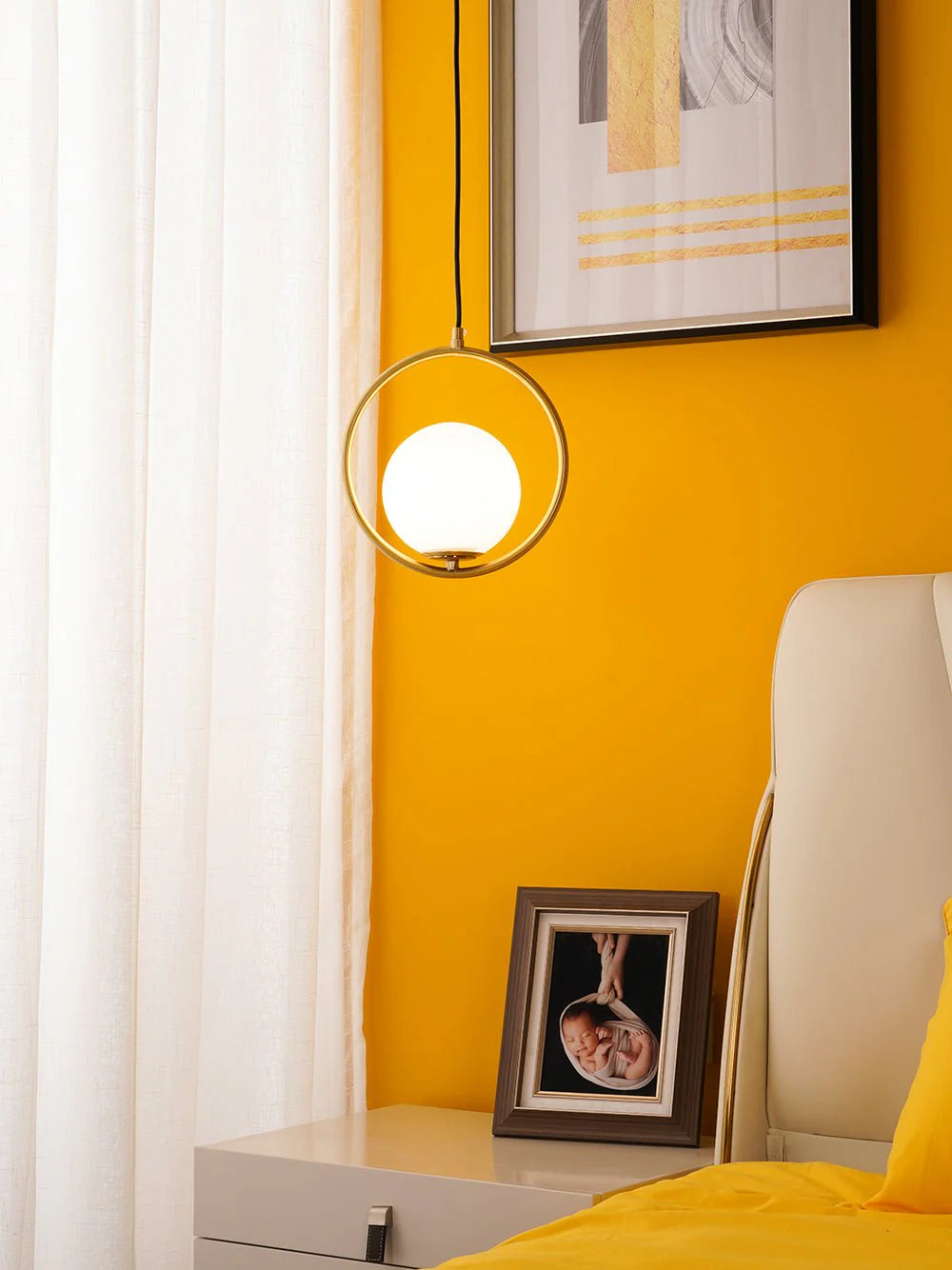 Suspension Boule de Verre & Tige Métal — Petit Lustre Style Bar Minimaliste | GOUTTELETTE™