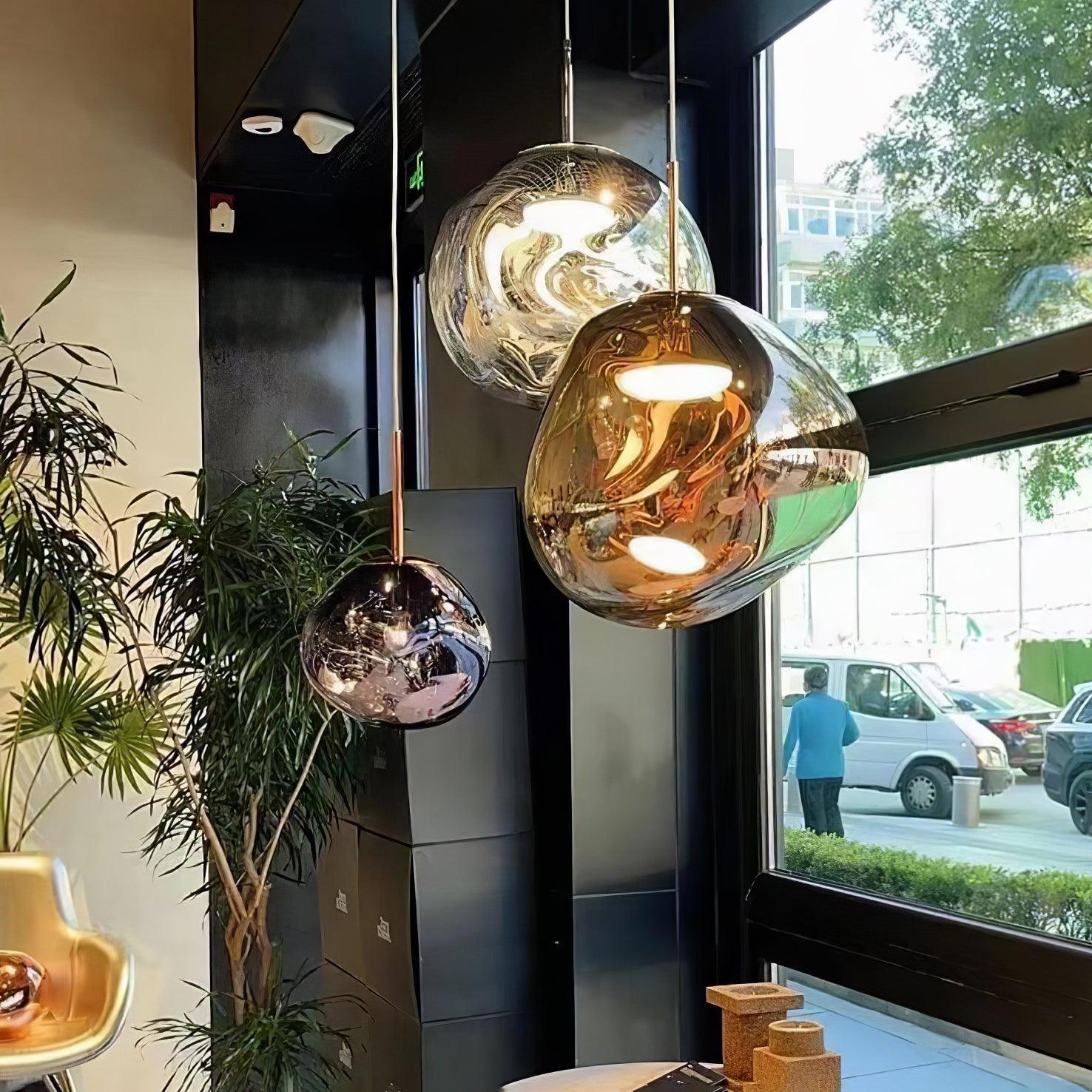 Suspension Design Verre Effet Lave Métallique pour Salon & Salle à Manger | LAVE™
