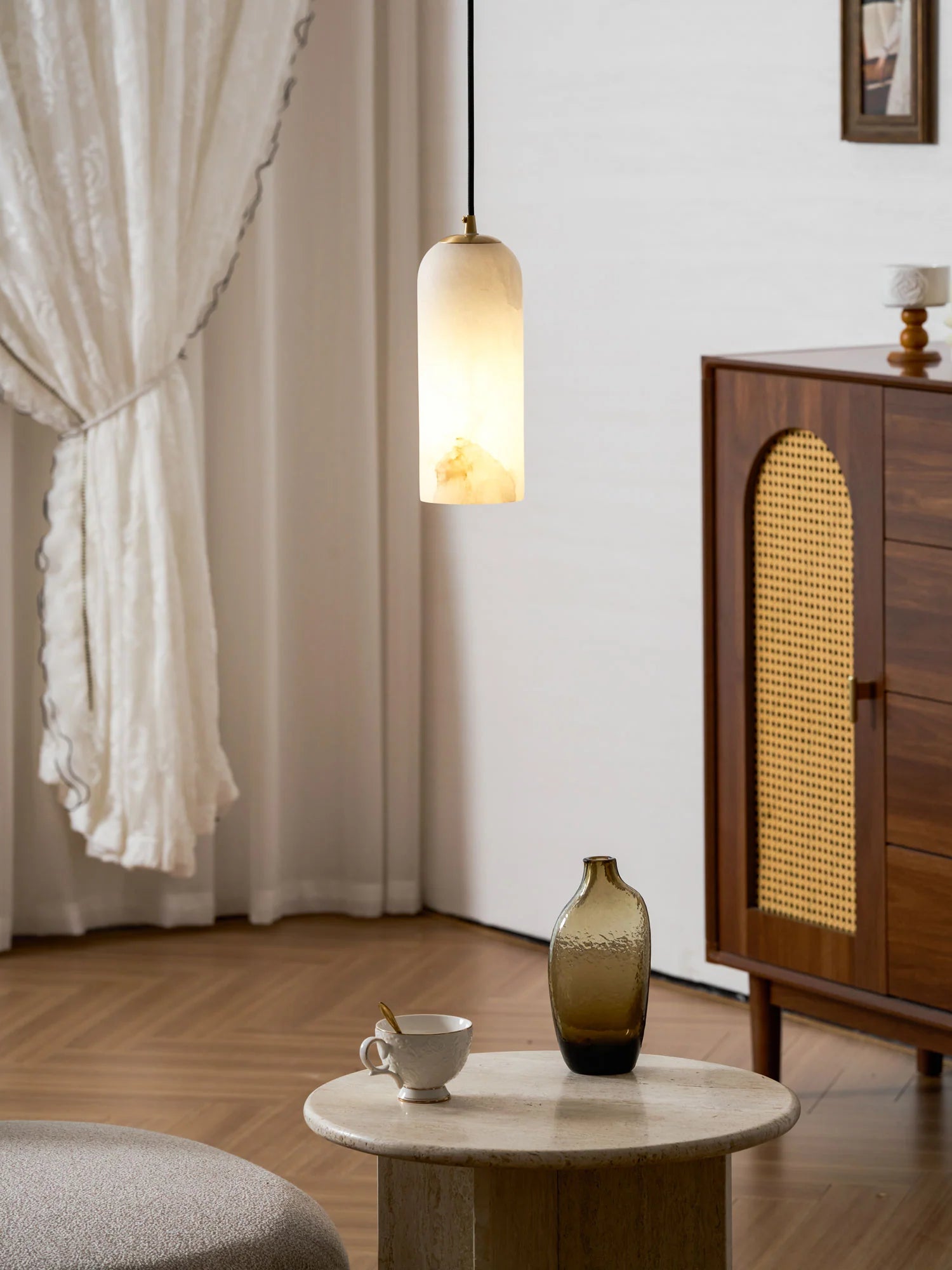 Suspension Cylindre en Marbre Espagnol — Petit Lustre Style Nordique Minimaliste | MENHIR™