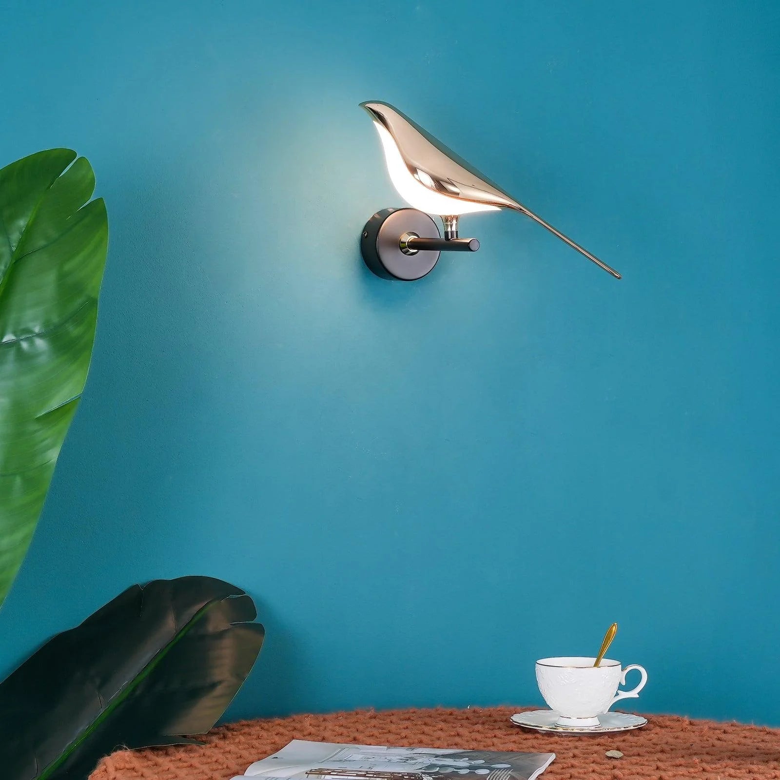 Applique Murale Oiseau en Métal Doré — Lampe Murale Style Nordique Ludique | MÉSANGE™