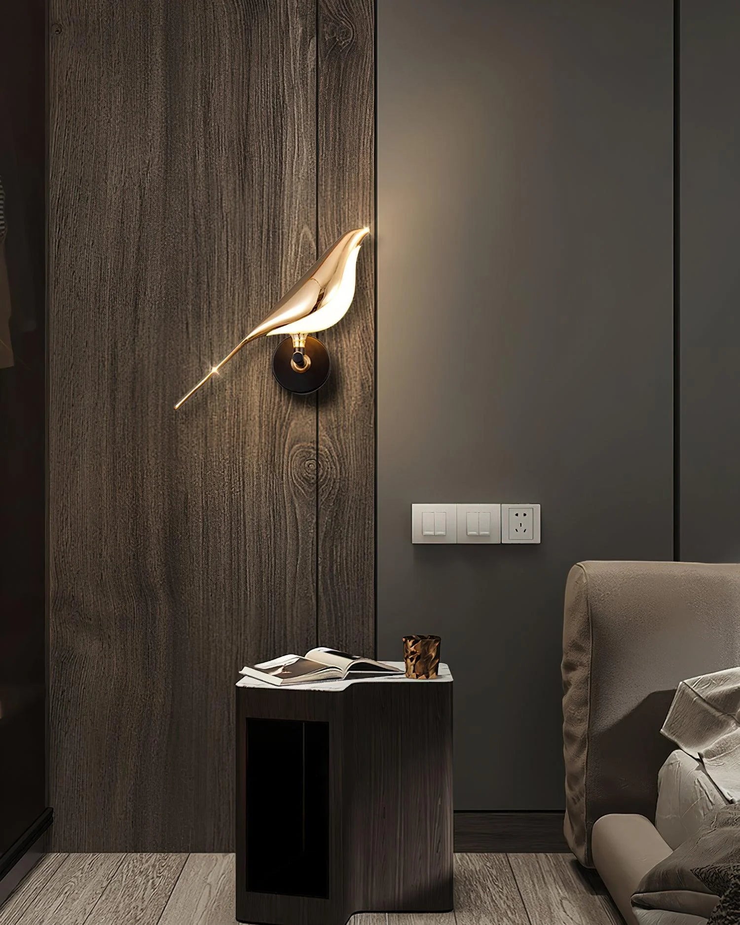 Applique Murale Oiseau en Métal Doré — Lampe Murale Style Nordique Ludique | MÉSANGE™