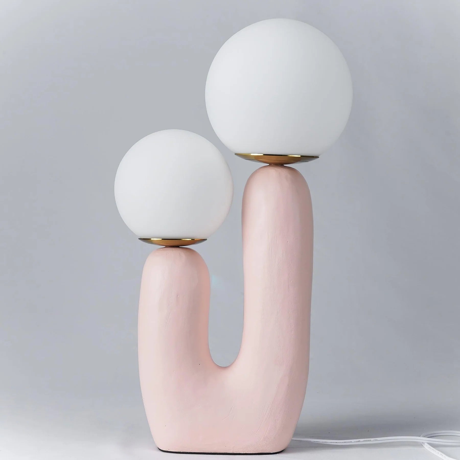 Lampe de Table Résine Courbe & Globes en Verre — Lampe Nordique Style Sculptural | ARABESQUE™