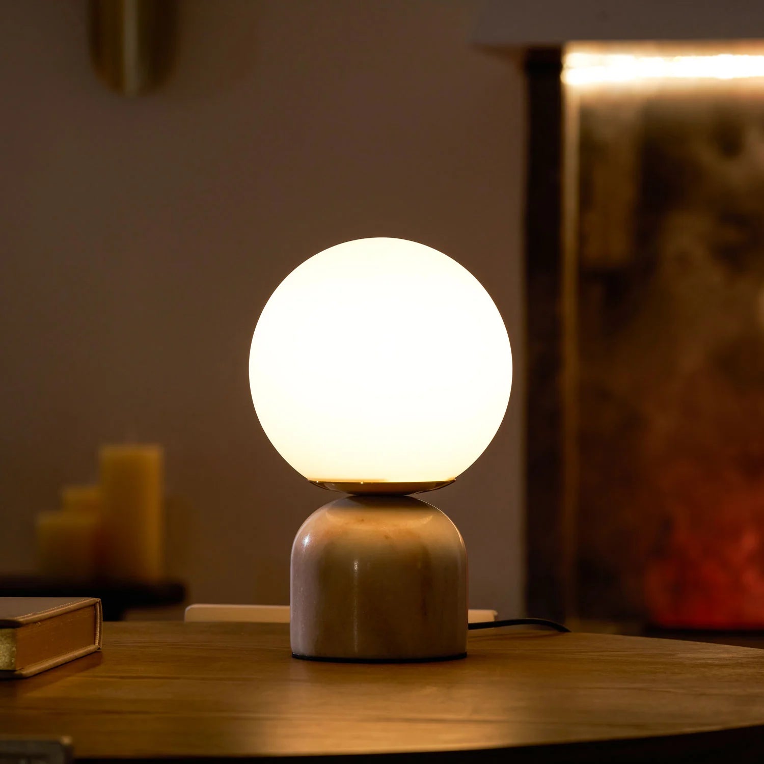 Lampe de Chevet Globe en Verre & Socle en Marbre | SATURNE™