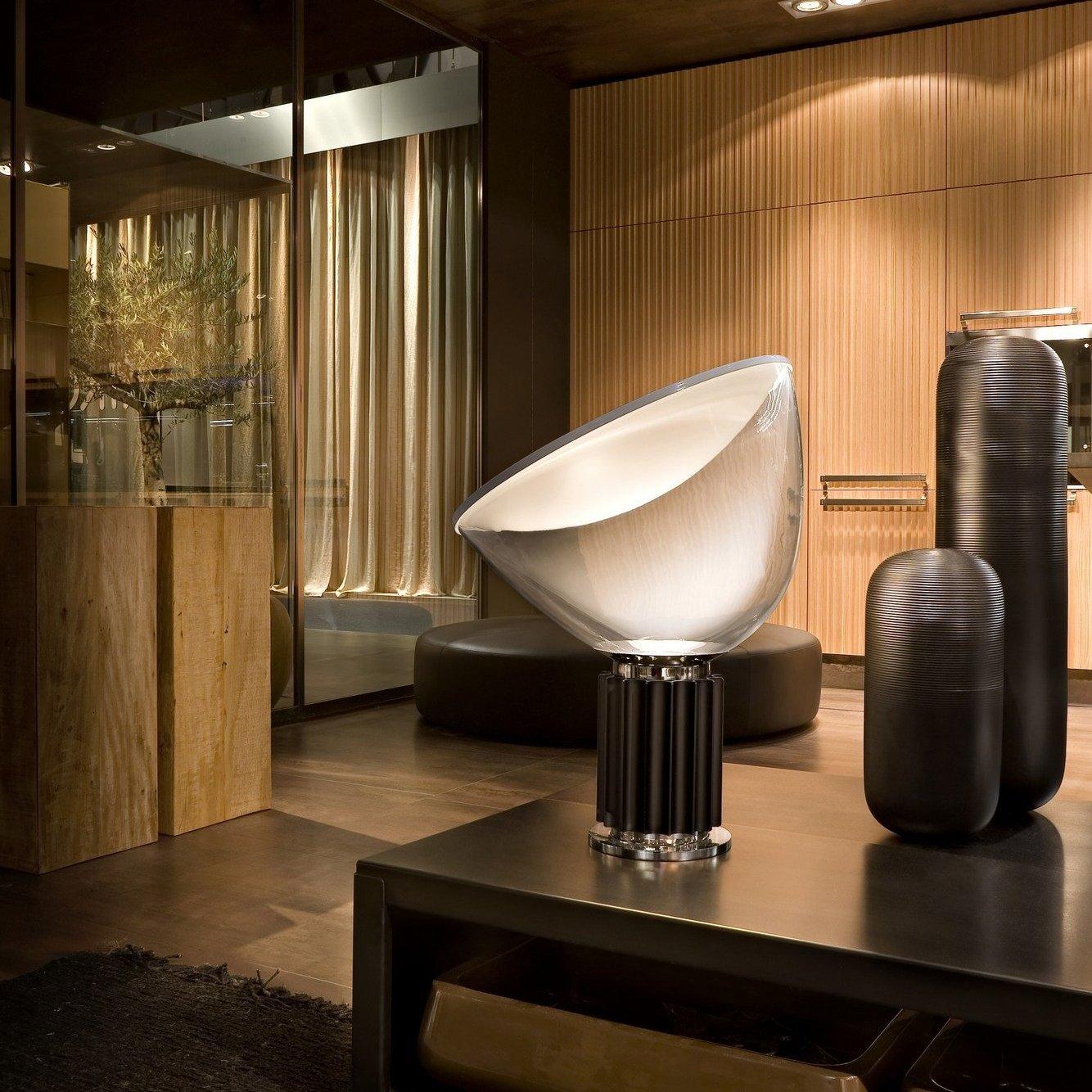 Lampe de Table Dôme en Verre Italien — Grande Lampe Style Moderne | OMBELLE™