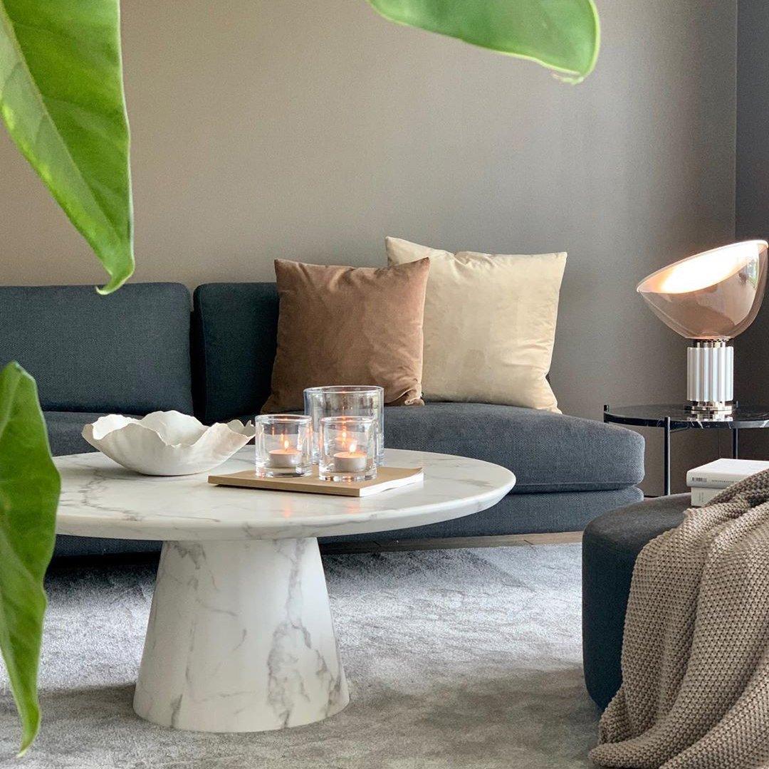 Lampe de Table Dôme en Verre Italien — Grande Lampe Style Moderne | OMBELLE™