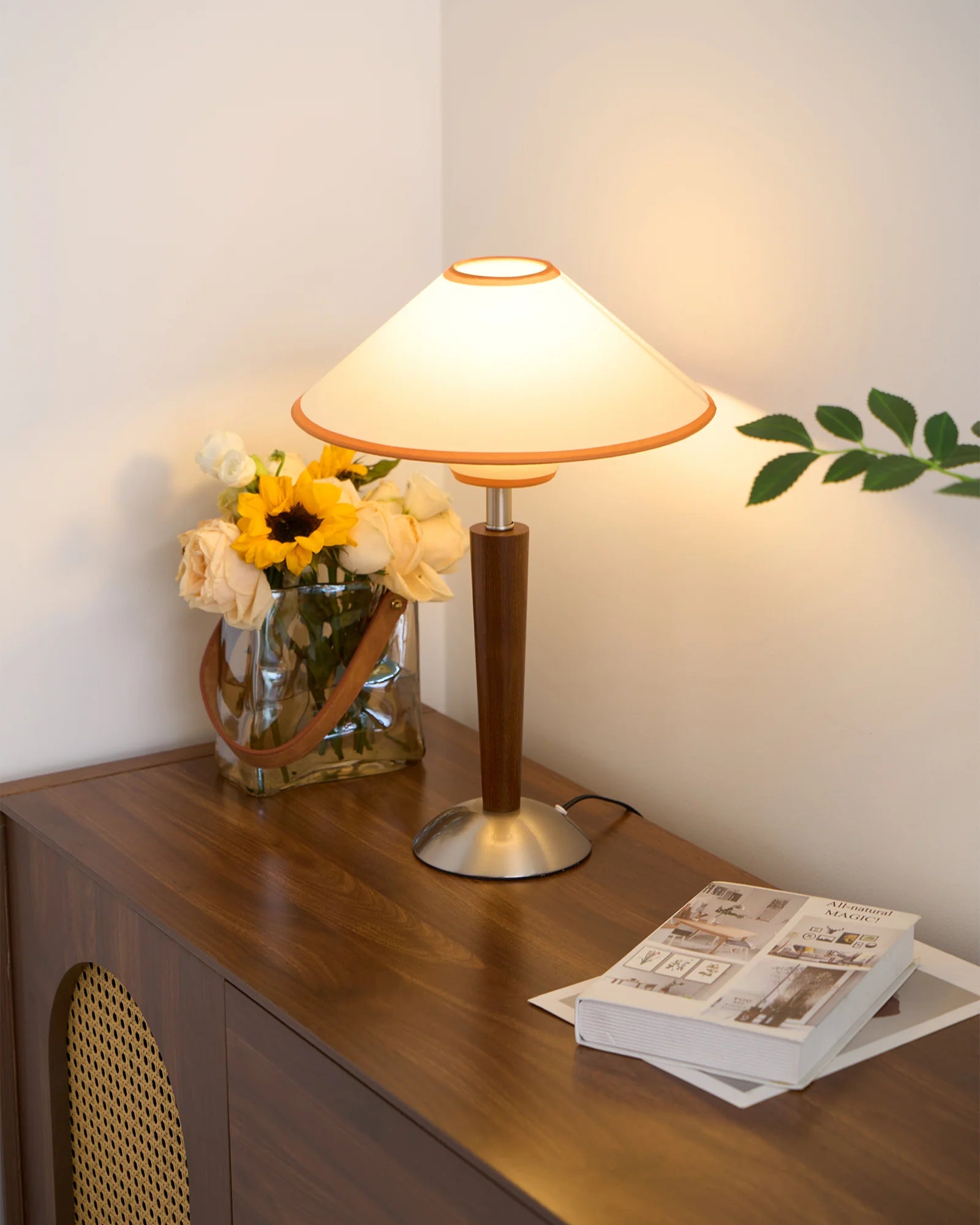 Lampe de Chevet Noyer Massif & Abat-jour Conique en Tissu | NOISETTE™