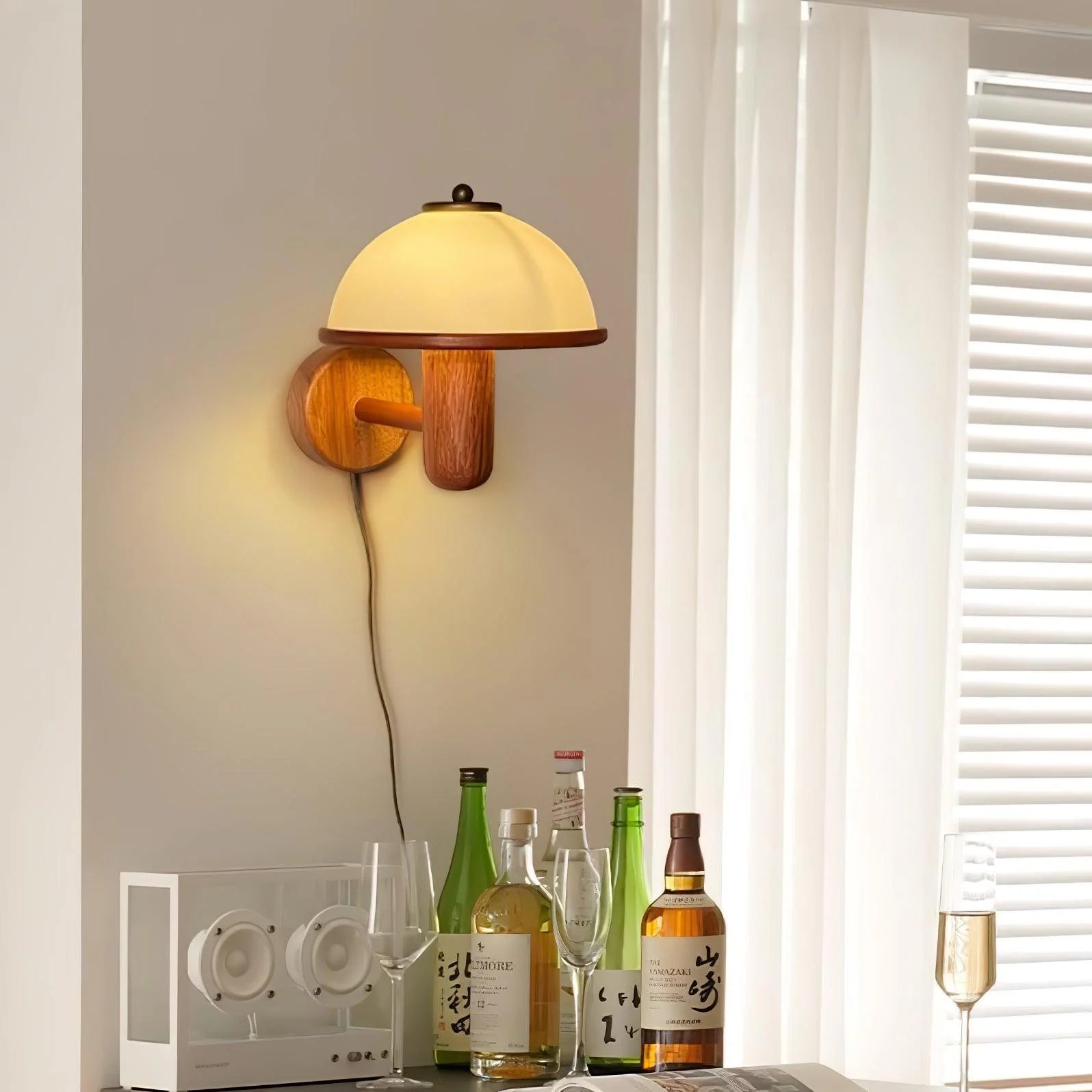 Applique Murale en Bois Chêne Foncé — Lampe Chevet Style Rétro Médiéval | AUBERGE™