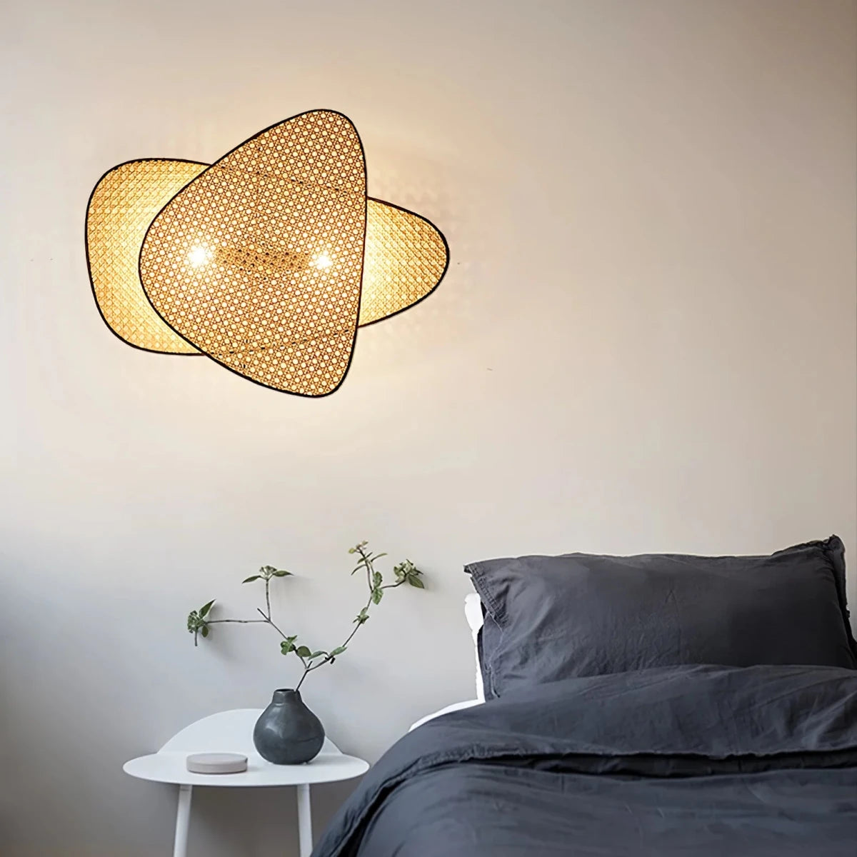 Applique Murale en Rotin Tressé — Lampe Écran Feuille Style Artisanal | TRESSÉ™ - Lampes Design