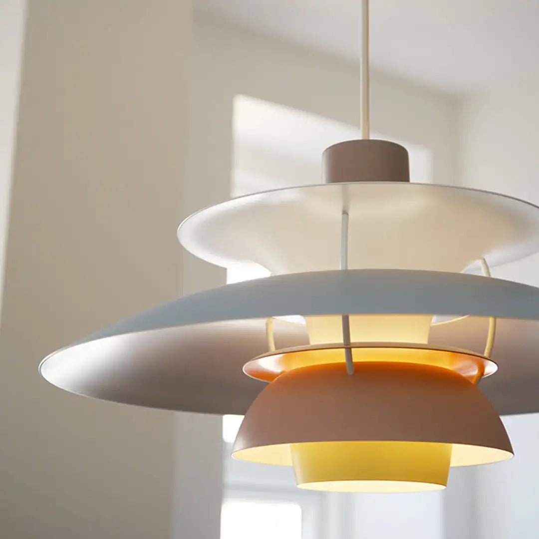 suspension Luis Parlu au design danois moderne et épuré pour intérieur contemporain