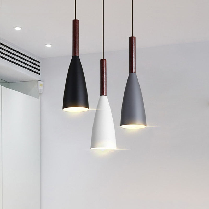 suspension danoise Frigga polyvalente au design nordique moderne et épuré