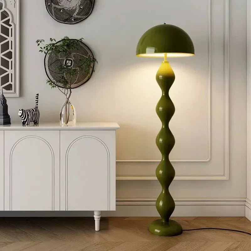 Lampadaire Design Sculptural avec Dôme Laqué pour Salon Moderne | DOMO™ - Lampes Design