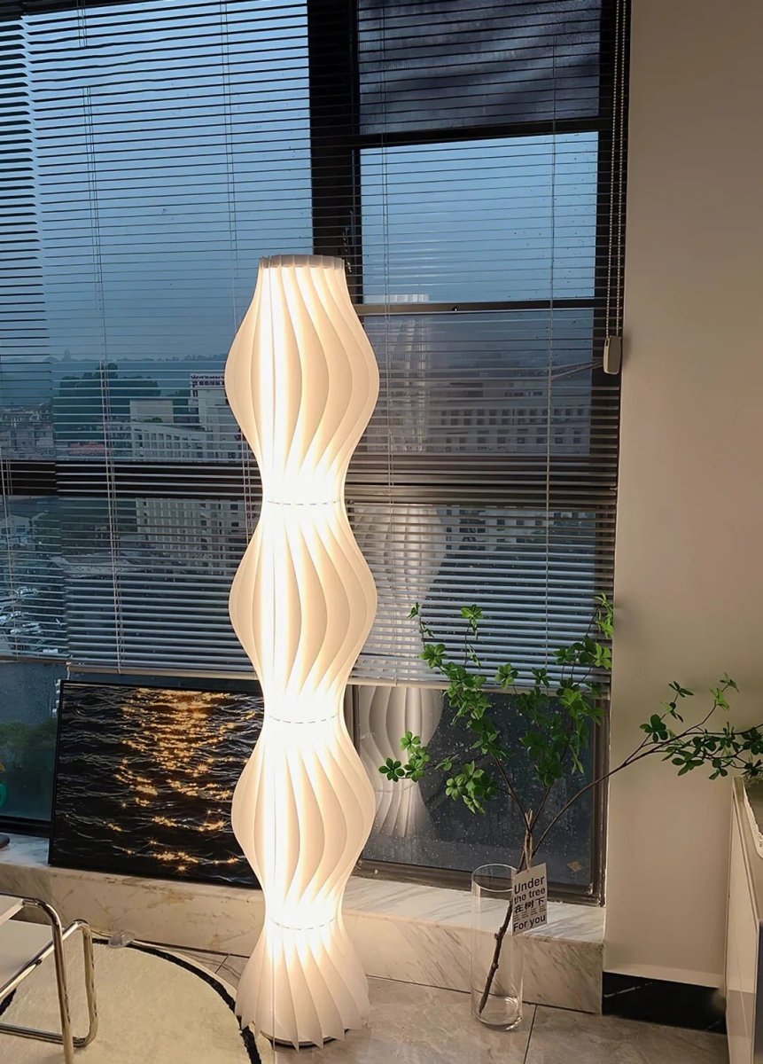 Lampadaire Design Sculptural Ondulé Moderne en Métal pour Salon | LYSIA™ - Lampes Design