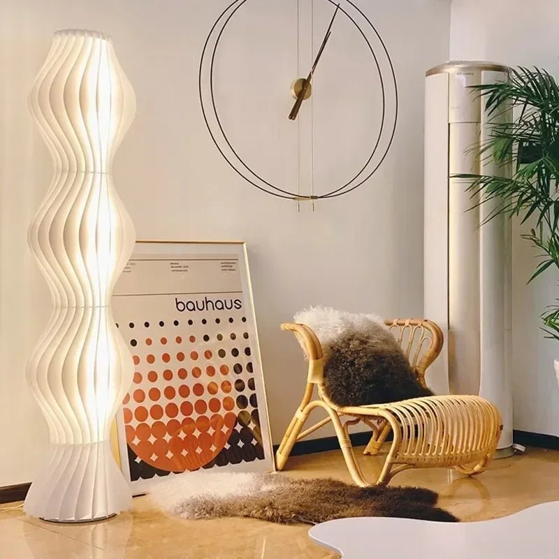 Lampadaire Sculptural - Design Ondulé Moderne | LYSIA - Lampes Design