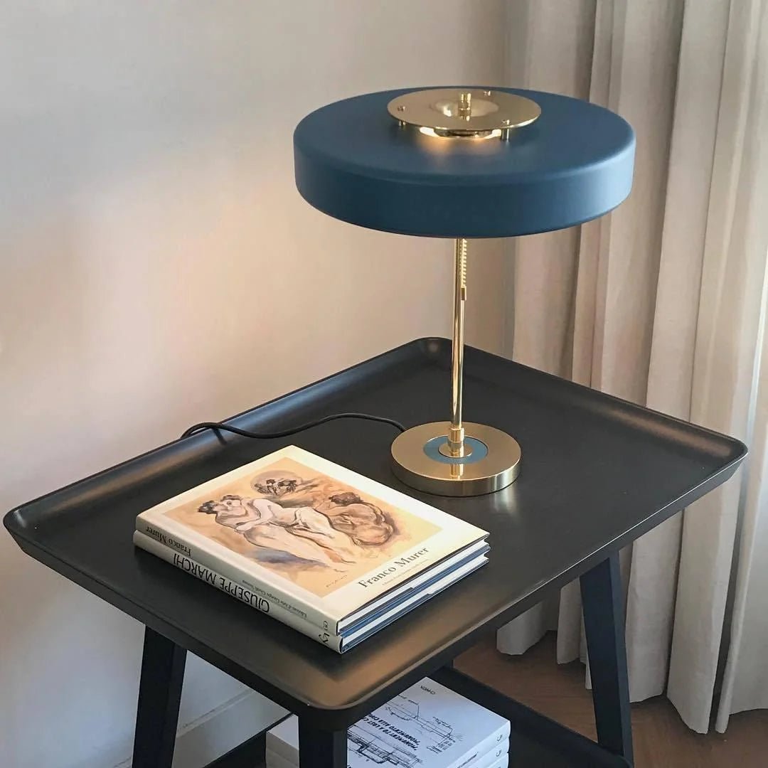 Lampe de Table Abat-jour Métal — Lampe Chevet Style Nordique Luxe | PHARE™ - Lampes Design