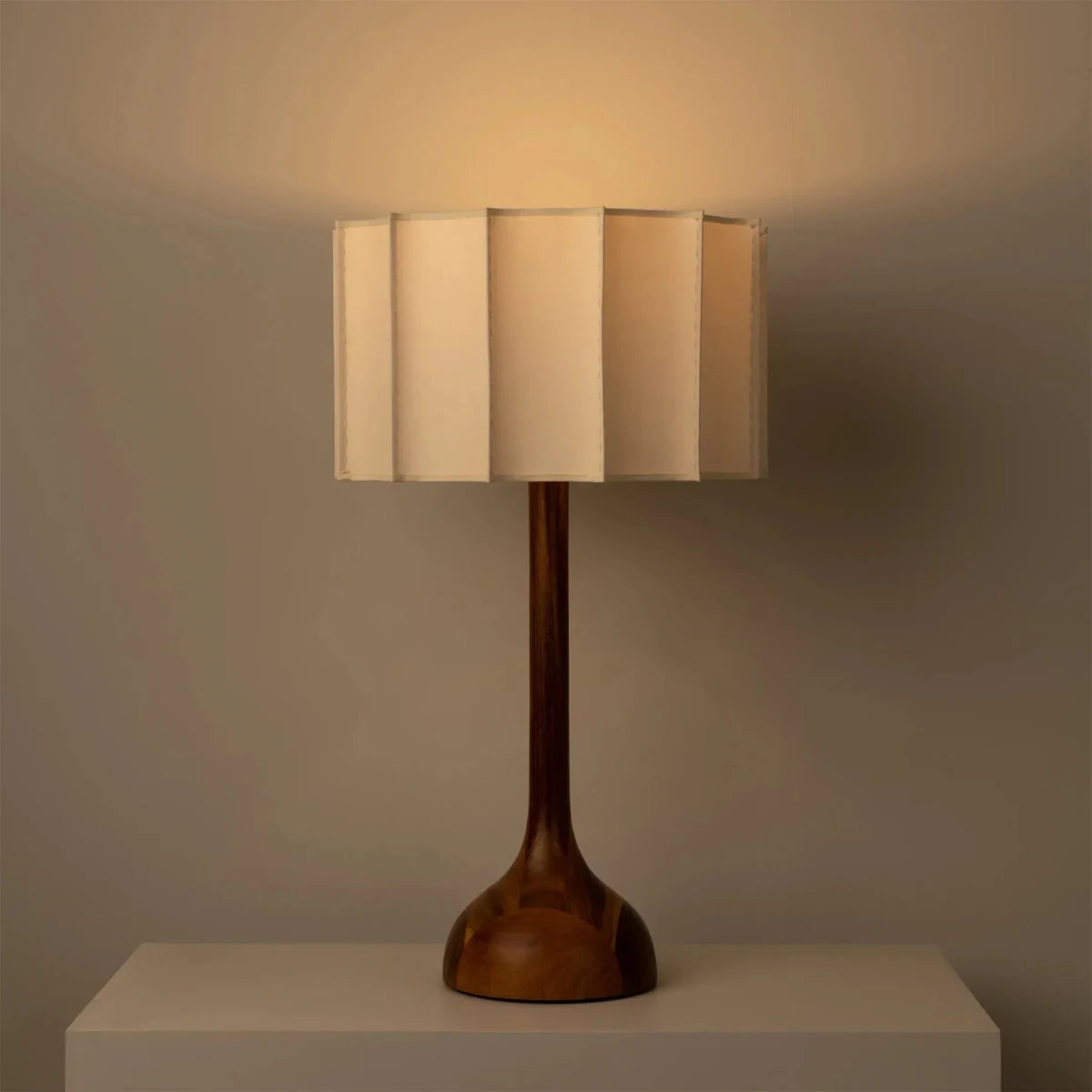 Lampe de Table et Lampadaire Design avec Abat-Jour en Lin pour Salon ou Chambre | Naya™ - Lampes Design