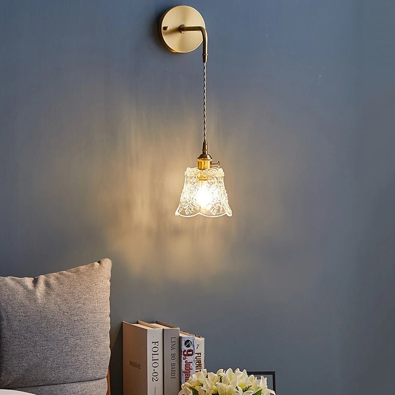 Luminaire Fleur en Verre Texturé et Laiton — Suspension ou Applique | COROLLE™ - Lampes Design