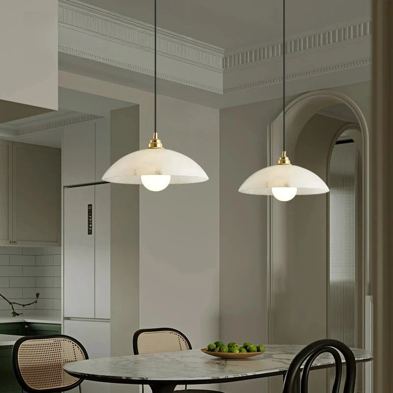 Suspension Disque en Marbre & Laiton — Lampe de Bar Style Nordique Minimaliste | MÉDAILLON™